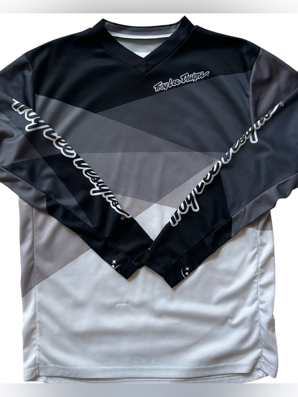 🔘Troy Lee Designs youth XL racing shirt 
🔘Size: youth XL